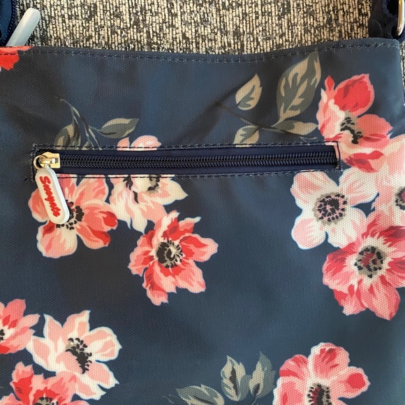 Suo Ya Te Crossbody Bag - Picture 4 of 5